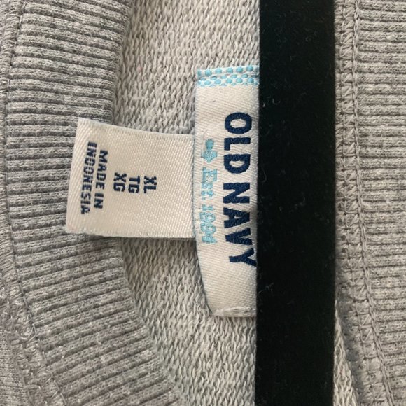 XL Old Navy Ever Lasting Love Crew Neck Sweater - Picture 2 of 3